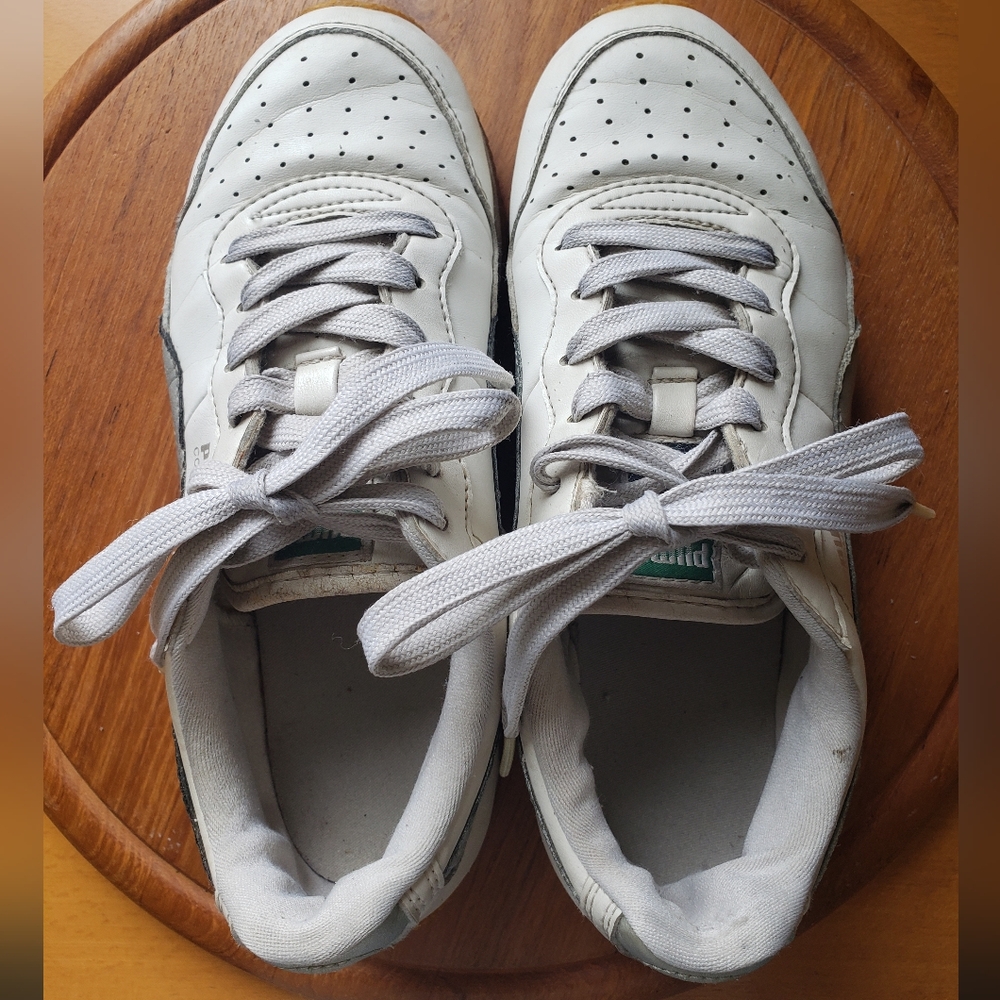 PUMA women's Commander metallic/white sneakers